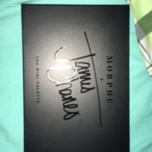 James Charles Mini Morphe Palette